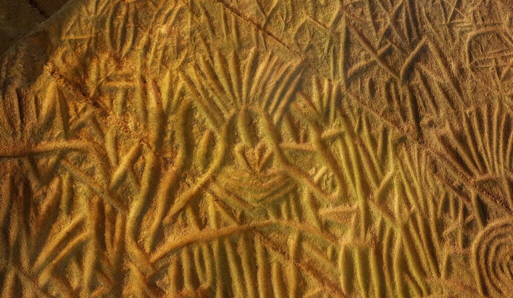 petroglyph, ancient, edakkal caves-2275548.jpg