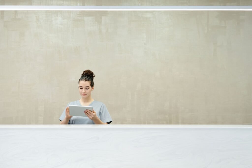 Can AI Replace Receptionists cover 2622