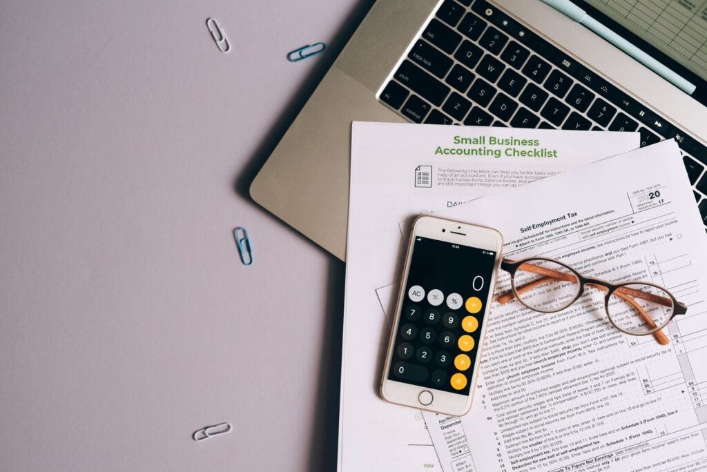 How Financial Advisors Automate Client Check-Ins cover 4557
